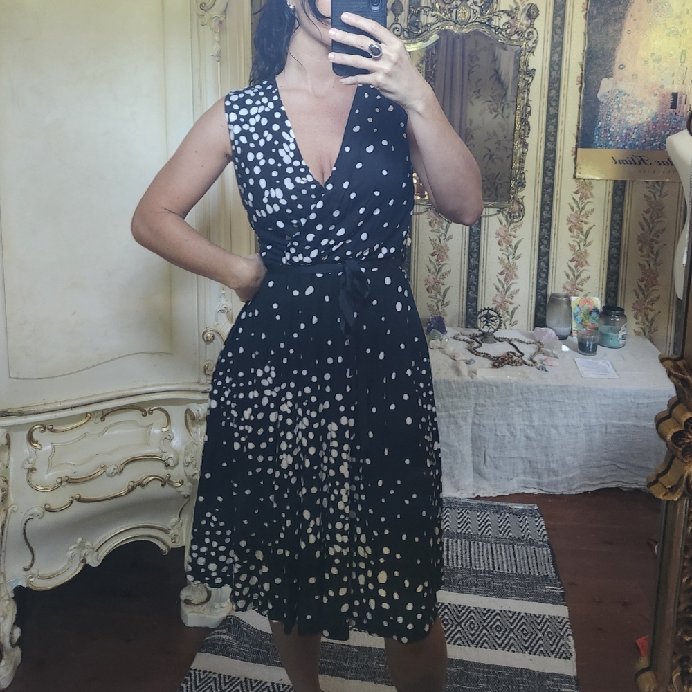 Chic Black and White Midi Dress